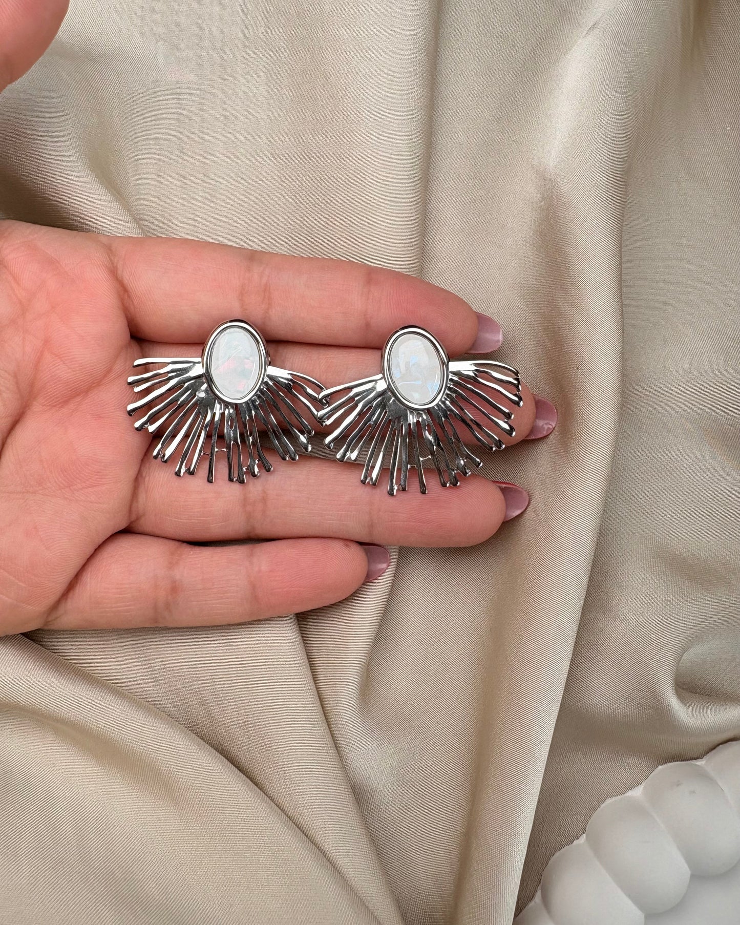 Edgeflare Studs