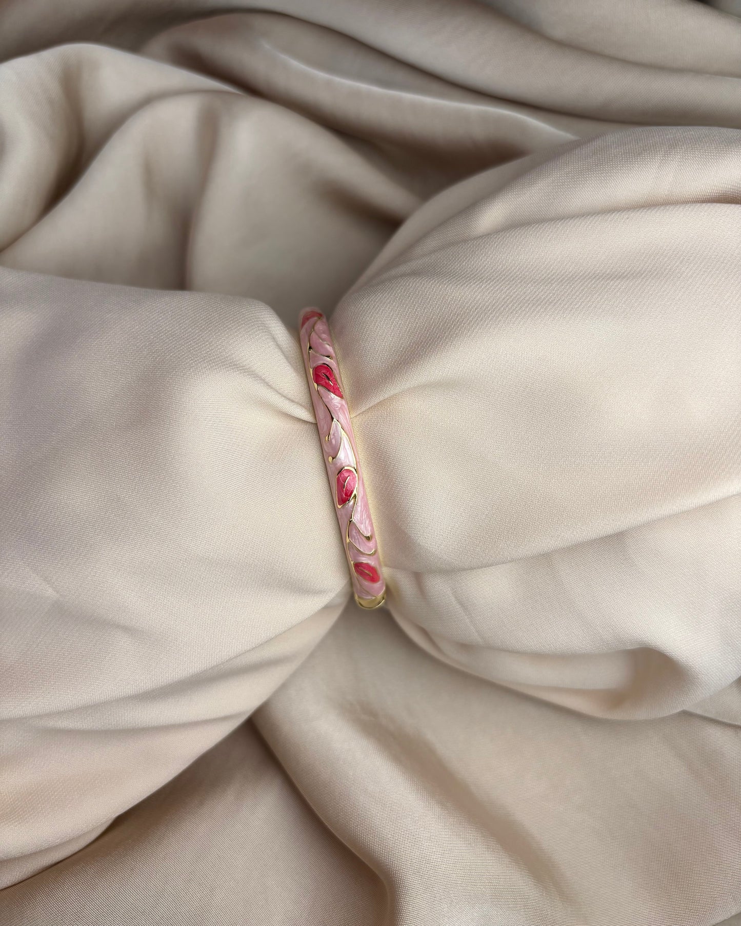 Rosabell Scroll Bangle