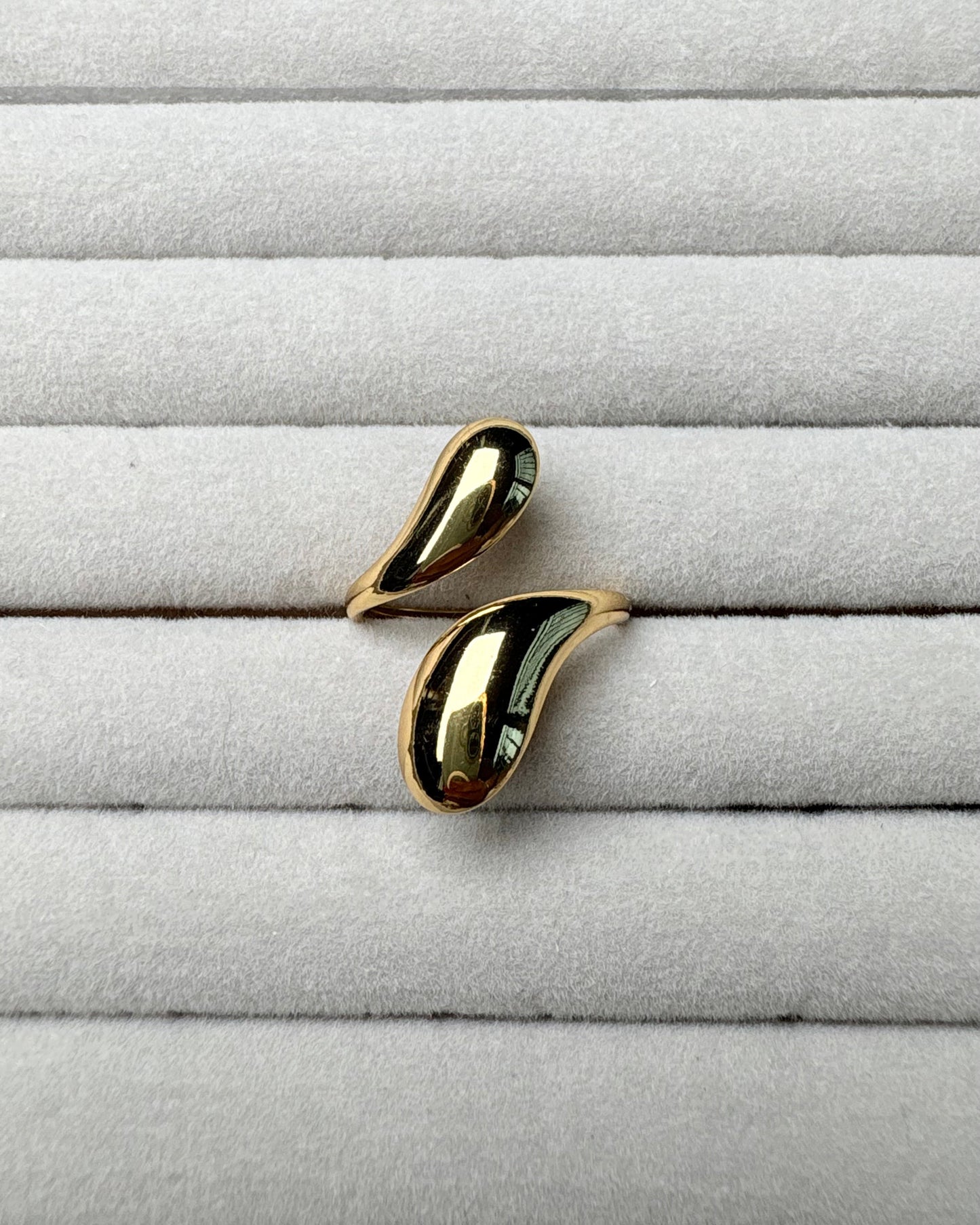 Melted Glow Ring