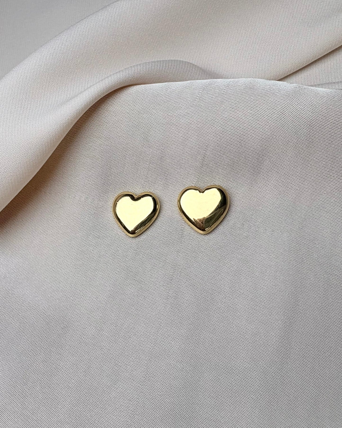 Petite Amor Studs