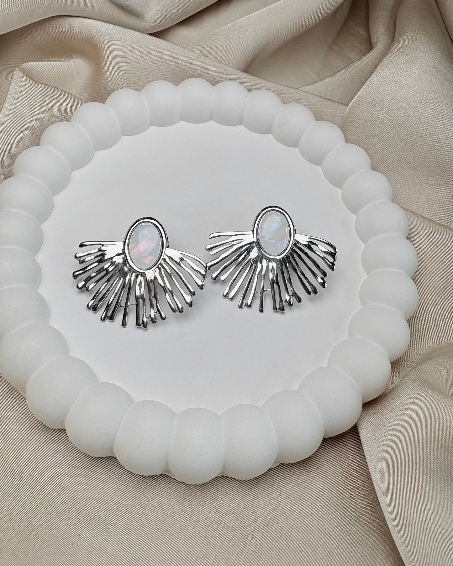 Edgeflare Studs