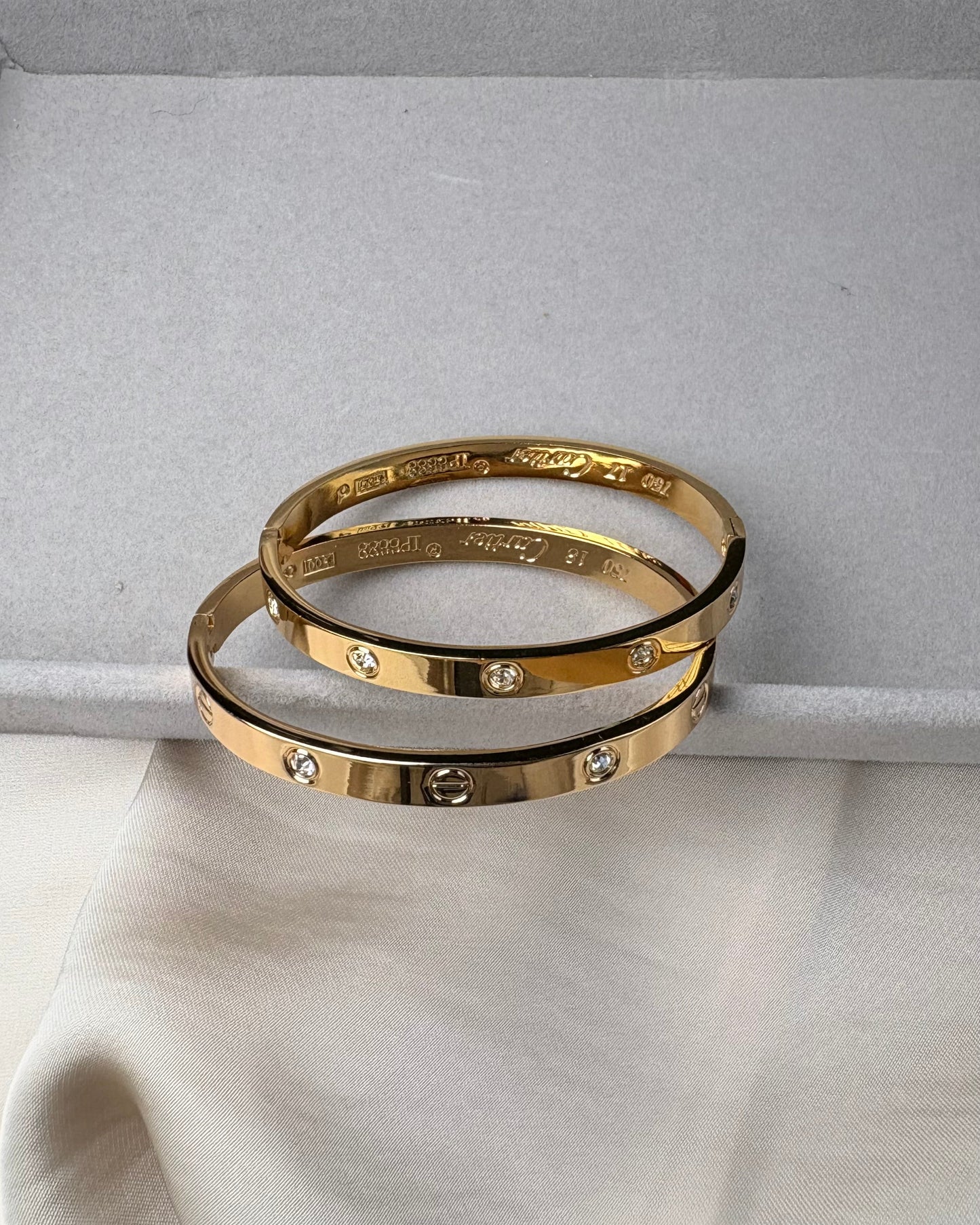 Eternal Embrace Cuff Gold