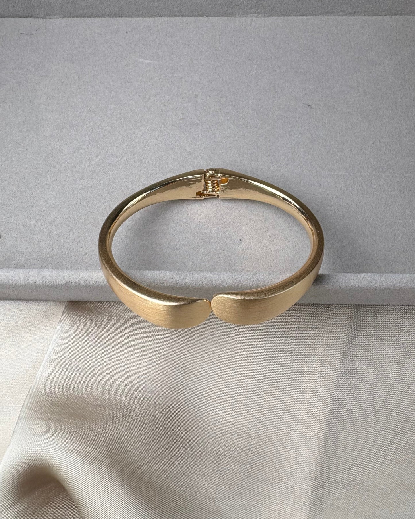 Aurea Cuff