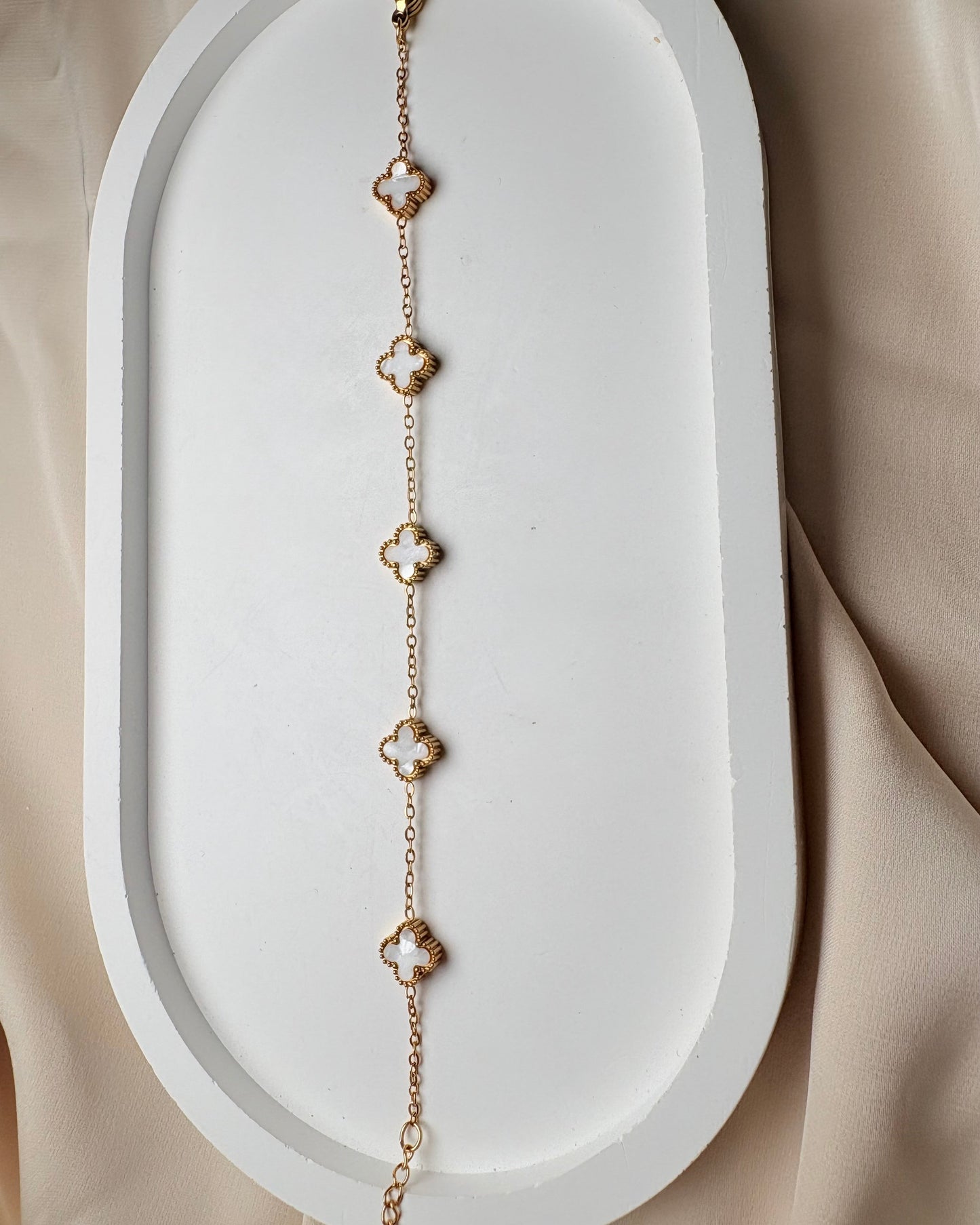 Mini White Clover Bracelet
