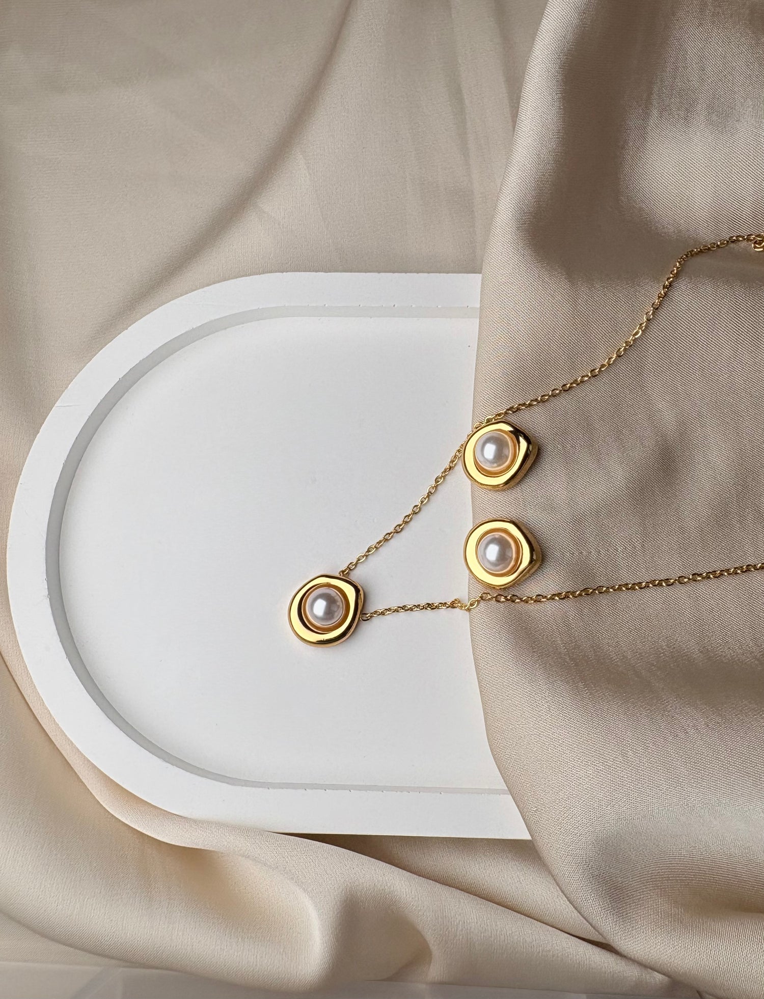 Necklace Set