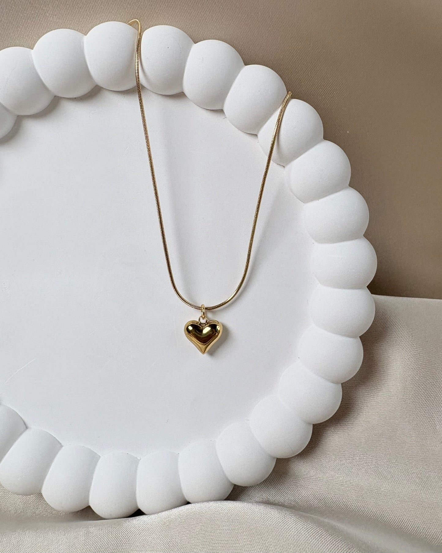 Hrt. Necklace