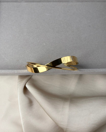 Infinity Gold Twist Cuff