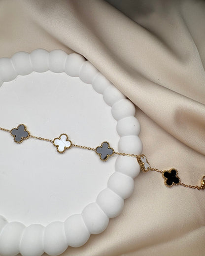 Noir & Blanc Clover Bracelet