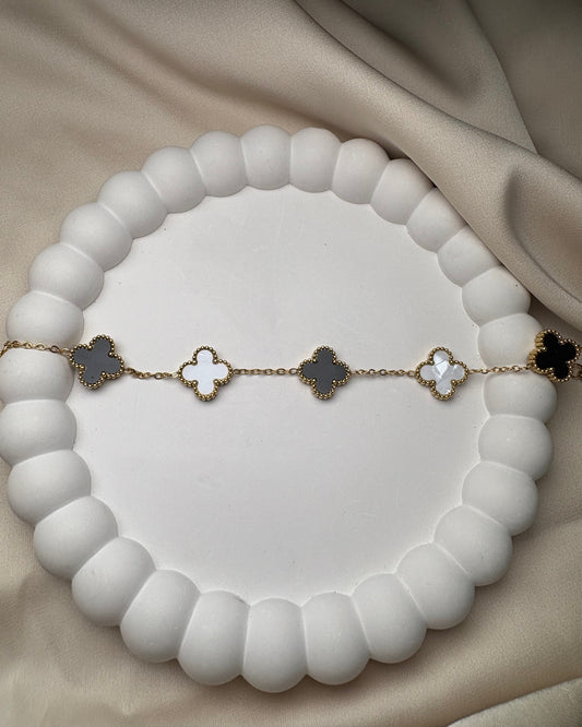 Noir & Blanc Clover Bracelet