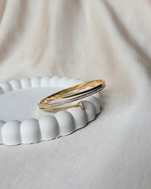 Opulence Curve Bangle