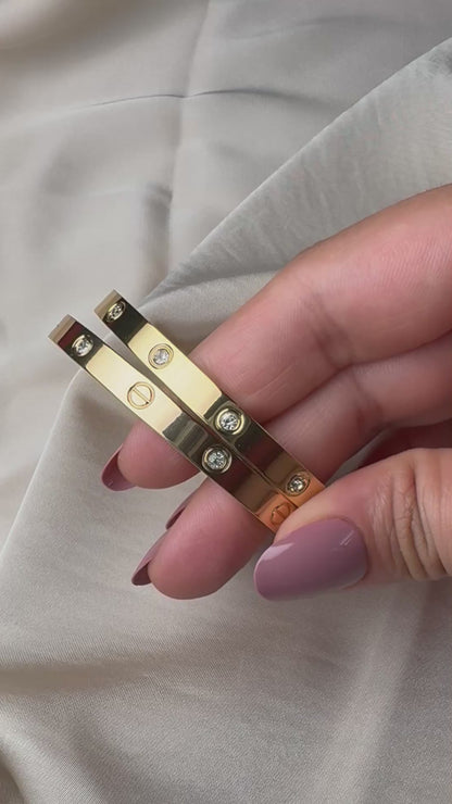 Eternal Embrace Cuff Gold